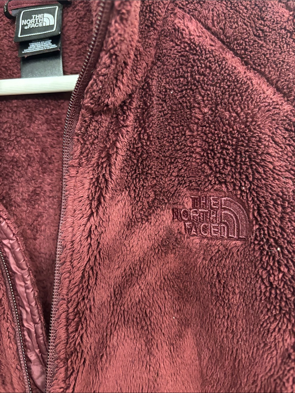 The North Face Women’s Teddy Fleece Jacket | Maroon Sherpa Fleece | Size M - Picture 4 of 5